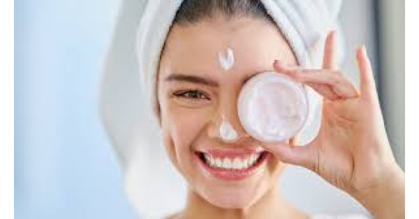 5 Signs It’s Time for a Skincare Update: When to Consider Aesthetic Treatments 5 Signs It’s Time for a Skincare Update: When to Consider Aesthetic Treatments