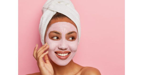 I trattamenti viso da fare in primavera per rigenerare la pelle I trattamenti viso da fare in primavera per rigenerare la pelle